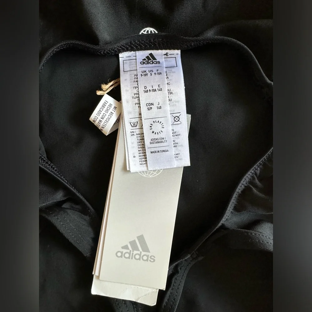 Adidas girls swimsuit - Picture 3 of 3